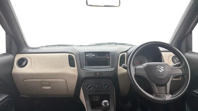 View Maruti Suzuki 1000 Image 15 Used Maruti Suzuki 1000 Image 15