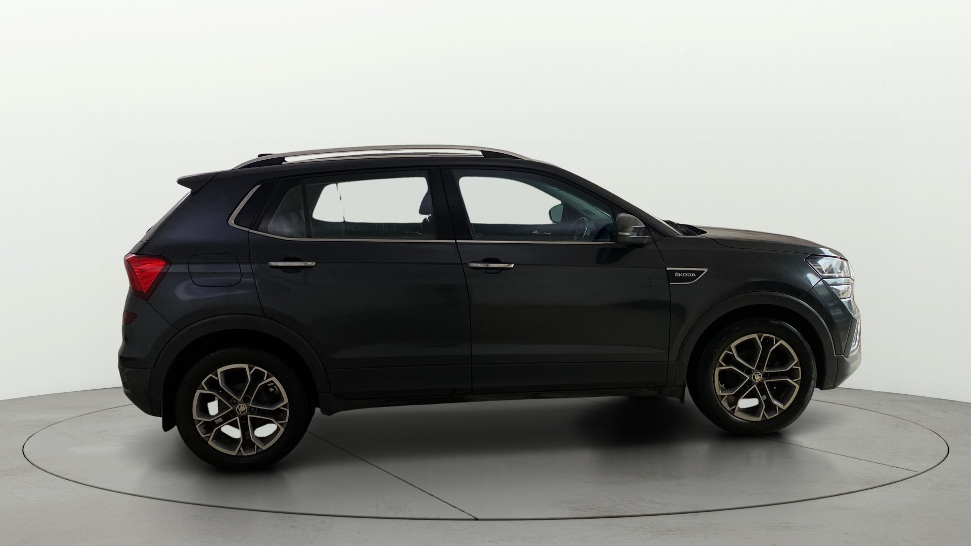 View 2022 Skoda Kushaq Style 1.0 TSI MT Image 8 Used 2022 Skoda Kushaq Style 1.0 TSI MT Image 8