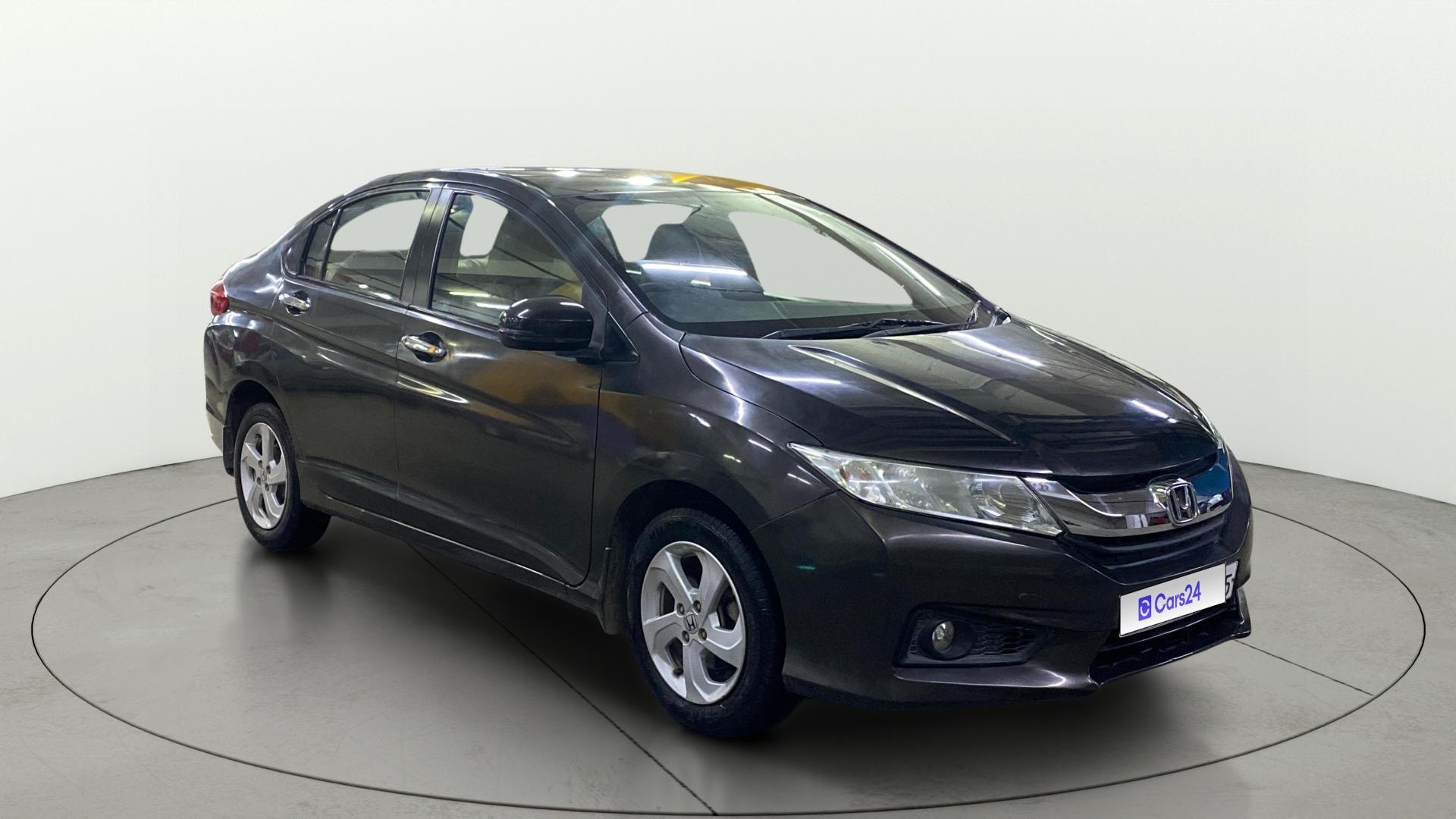 View 2017 Honda City ZX MT Diesel Anniversary Edition Image 36 Used 2017 Honda City ZX MT Diesel Anniversary Edition Image 36