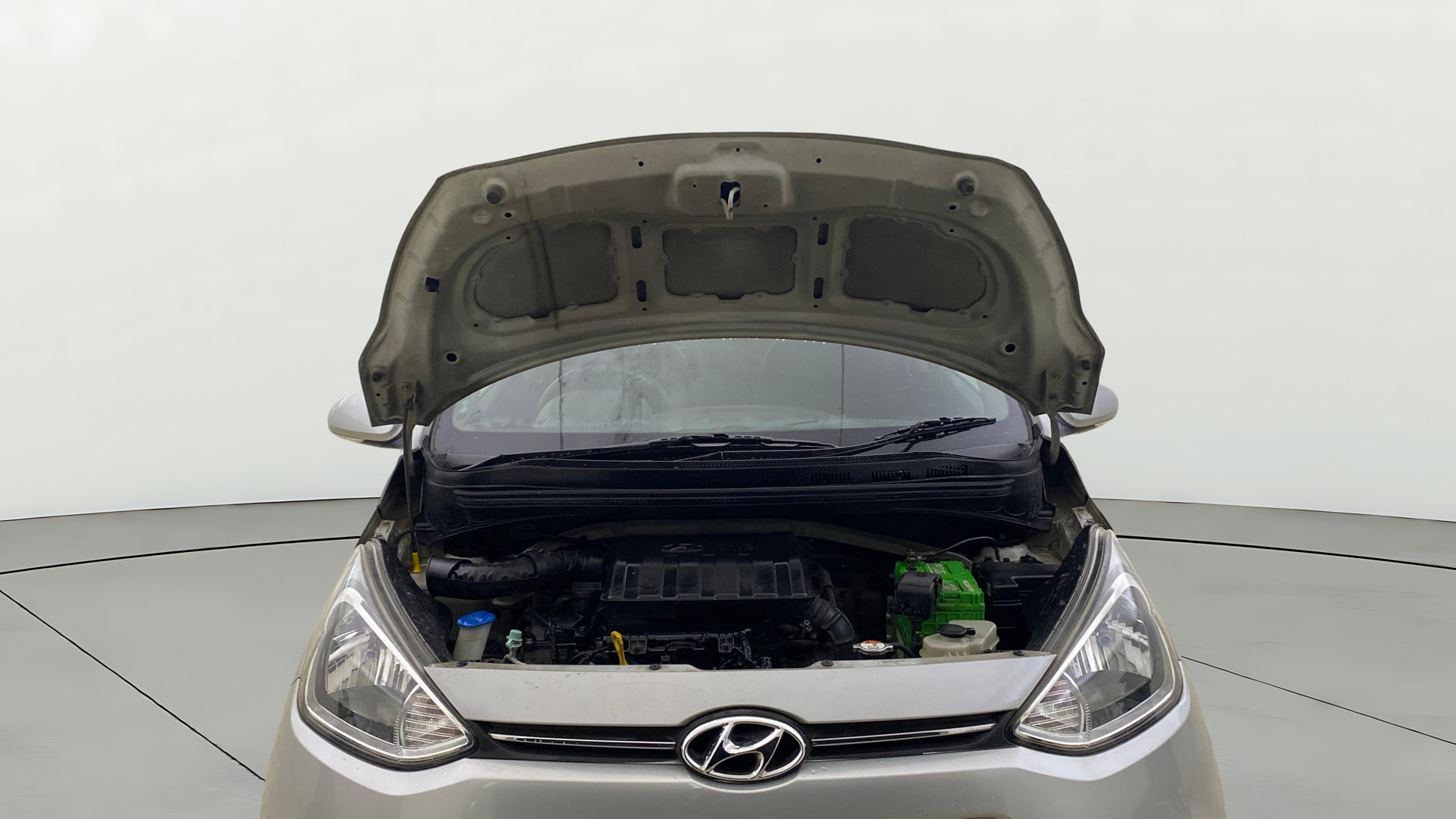 View 2016 Hyundai Xcent S Anniversary Edition Petrol Image 31 Used 2016 Hyundai Xcent S Anniversary Edition Petrol Image 31