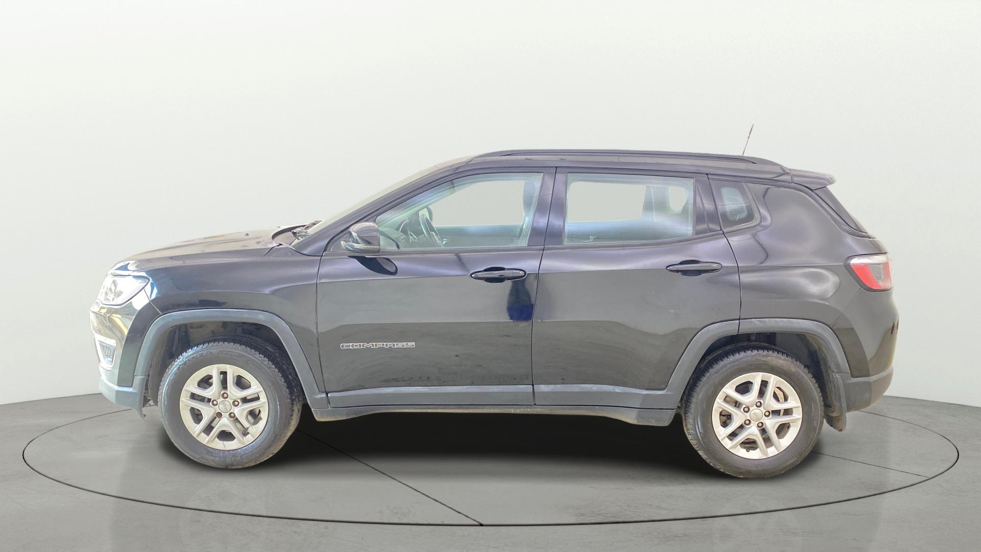 View 2019 Jeep Compass Sport Plus Petrol BS IV Image 5 Used 2019 Jeep Compass Sport Plus Petrol BS IV Image 5