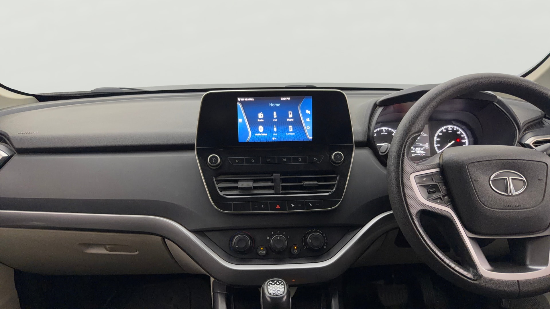 View 2022 Tata Safari XMA Image 17 Used 2022 Tata Safari XMA Image 17