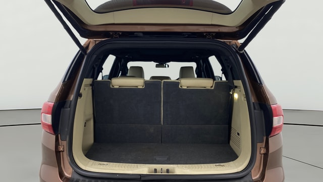 View Ford Endeavour Image 40 Used Ford Endeavour Image 40