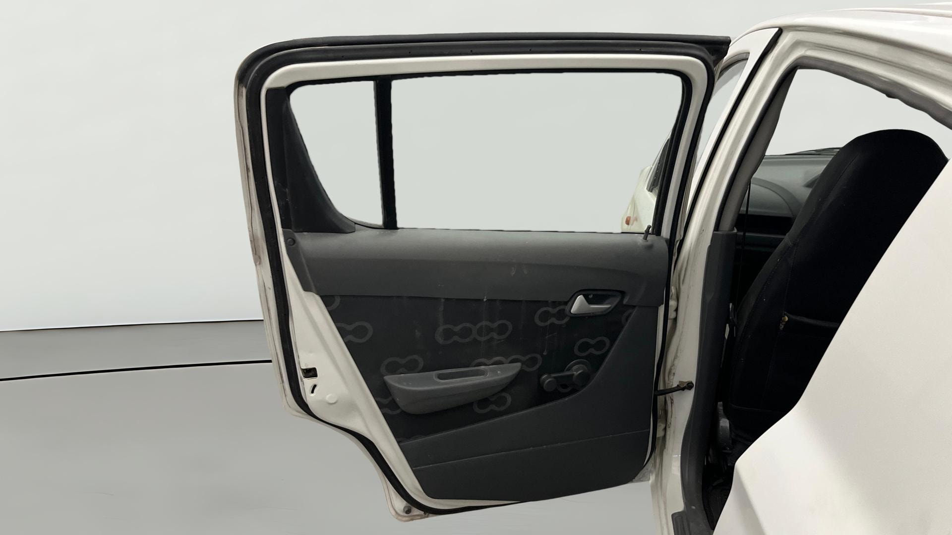 View 2015 Maruti Suzuki Alto 800 LX Image 22 Used 2015 Maruti Suzuki Alto 800 LX Image 22