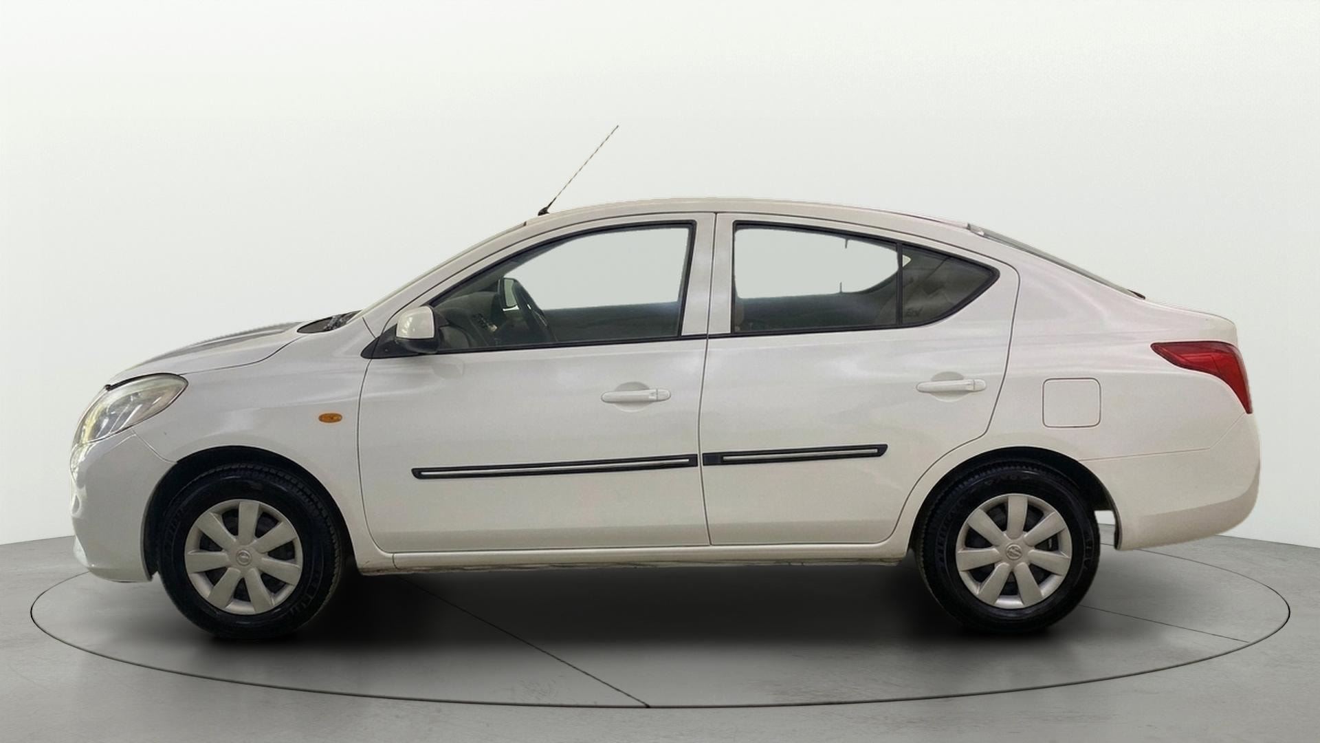View 2014 Nissan Sunny XL Petrol Image 5 Used 2014 Nissan Sunny XL Petrol Image 5