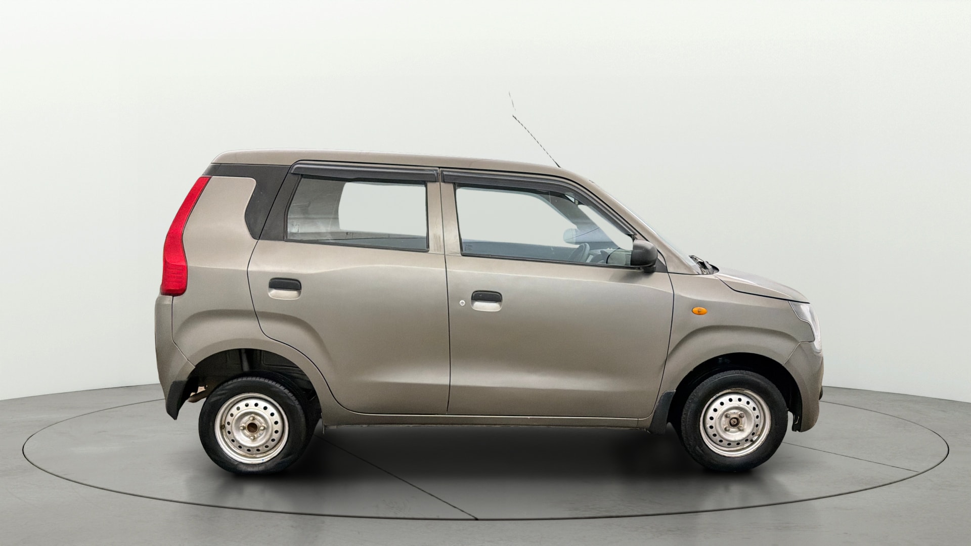 Used 2021 Maruti Suzuki 1000 Used 2021 Maruti Suzuki 1000