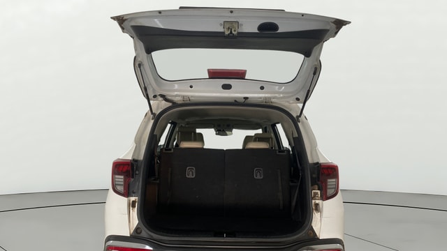 View Kia Carens Image 33 Used Kia Carens Image 33