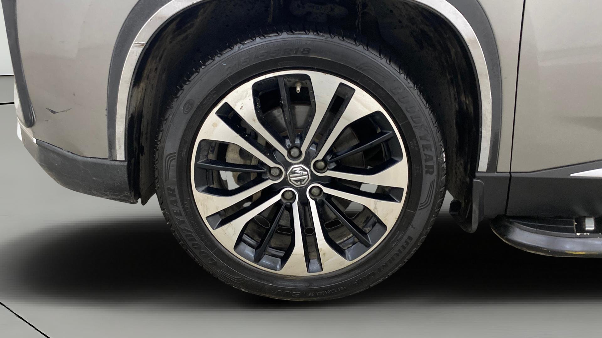 View 2023 MG Hector Plus Sharp Pro 7 Seater CVT Petrol Image 37 Used 2023 MG Hector Plus Sharp Pro 7 Seater CVT Petrol Image 37
