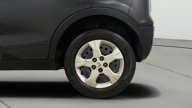 View Mahindra XUV300 Image 11 Used Mahindra XUV300 Image 11