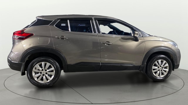 View Nissan Kicks Image 8 Used Nissan Kicks Image 8