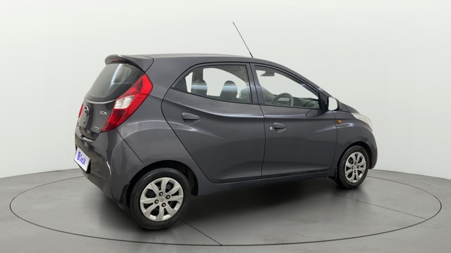 View Hyundai EON Image 42 Used Hyundai EON Image 42