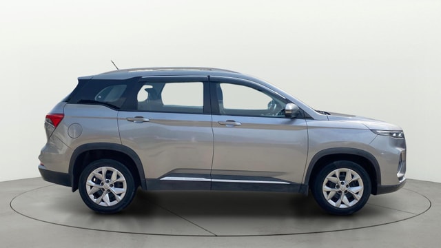 View MG Hector Plus Image 8 Used MG Hector Plus Image 8