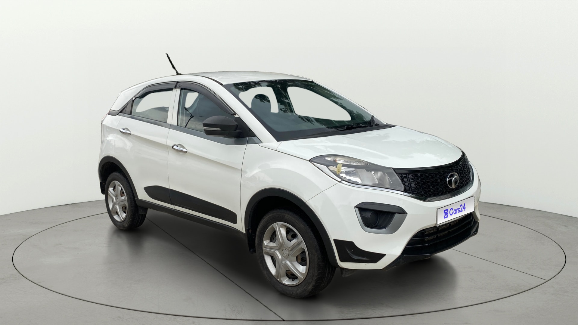 View 2019 Tata Nexon Revotron XM Image 21 Used 2019 Tata Nexon Revotron XM Image 21