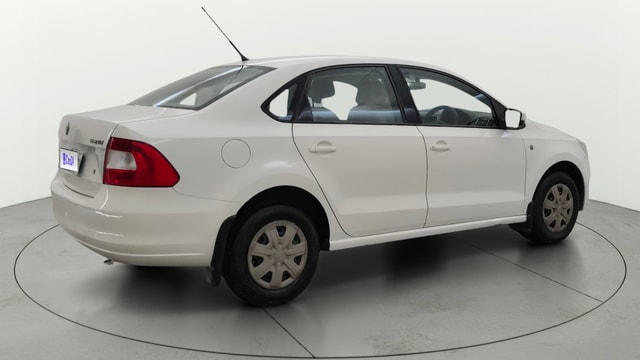 View Skoda Rapid Image 41 Used Skoda Rapid Image 41