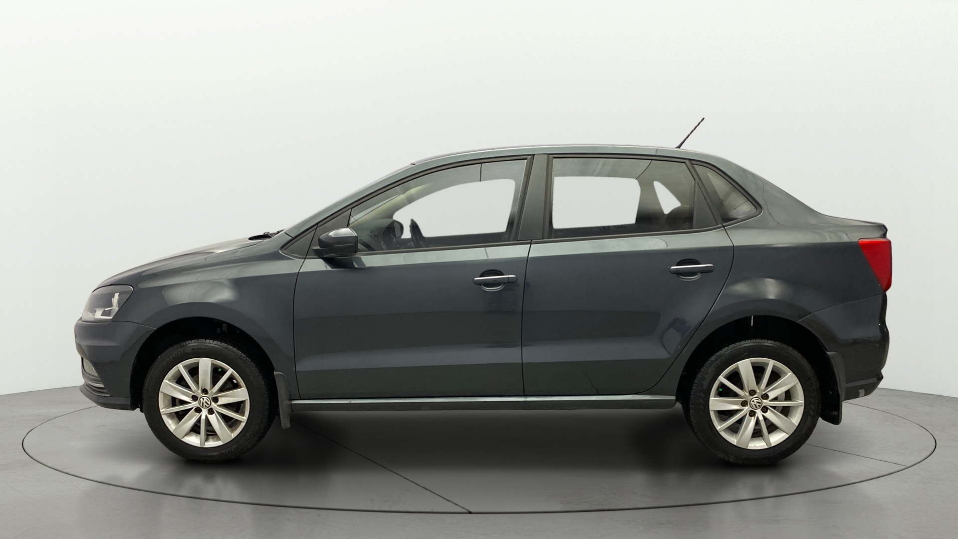 Used 2017 Volkswagen Ameo Used 2017 Volkswagen Ameo