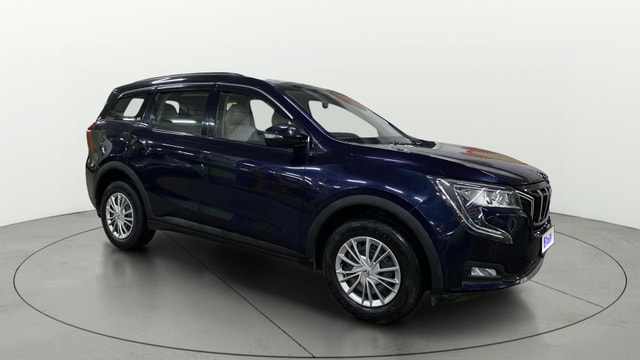 View Mahindra XUV700 Image 13 Used Mahindra XUV700 Image 13
