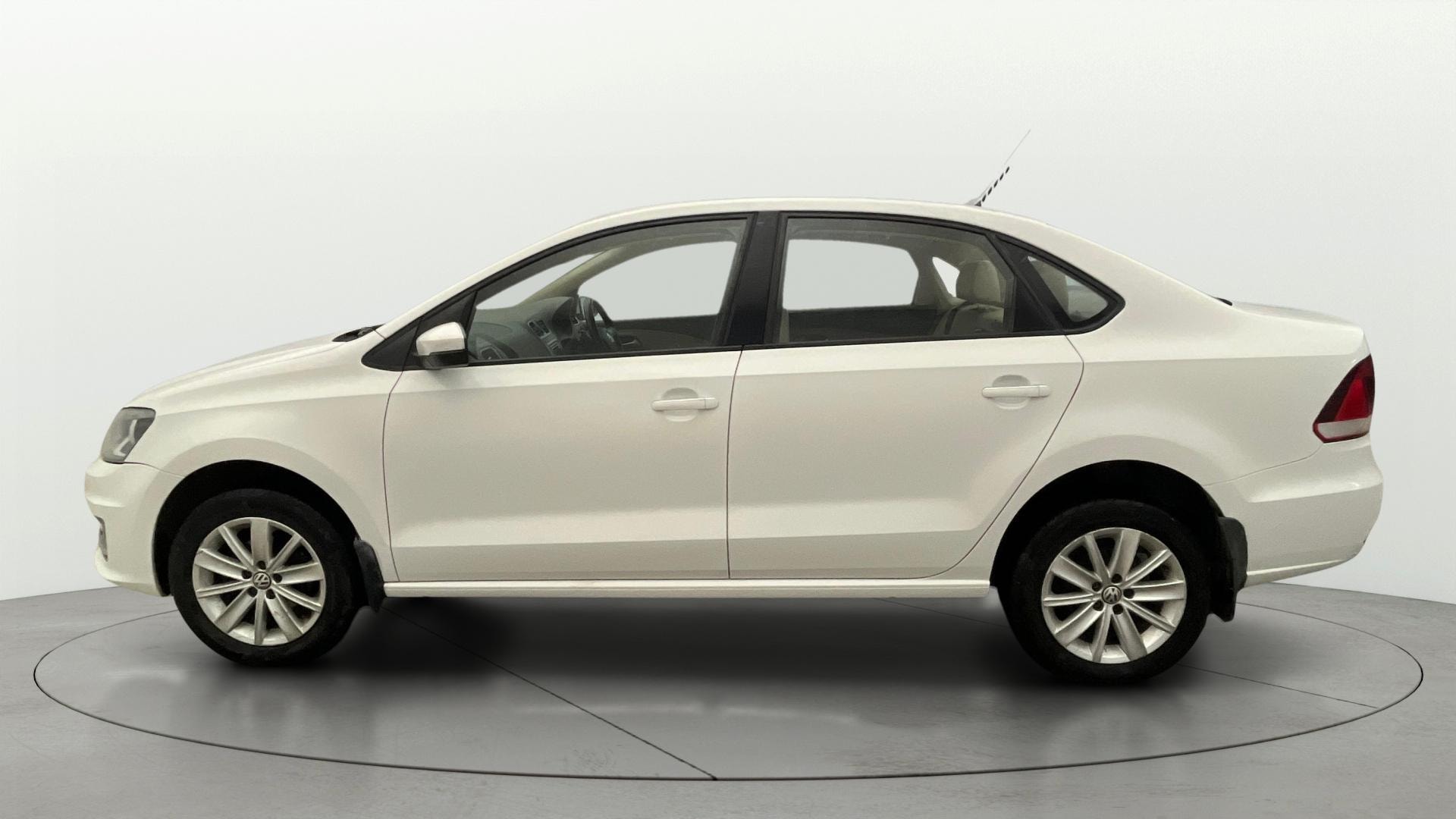 View 2016 Volkswagen Vento DSG Image 25 Used 2016 Volkswagen Vento DSG Image 25