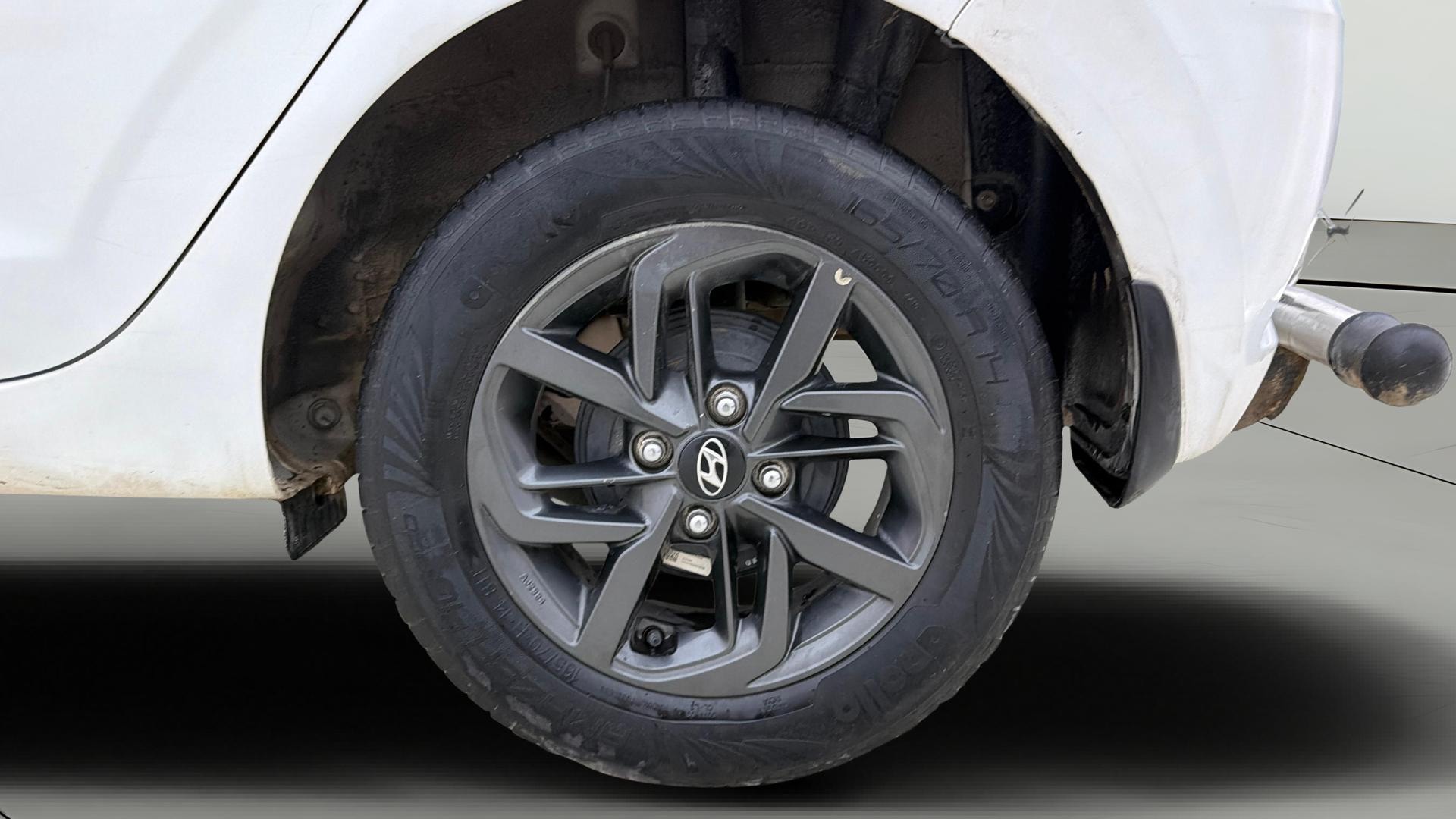 View 2020 Hyundai Grand i10 Nios Sportz Petrol AMT Image 11 Used 2020 Hyundai Grand i10 Nios Sportz Petrol AMT Image 11