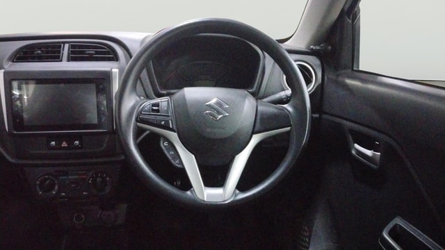 View Maruti Suzuki Alto K10 Image 20 Used Maruti Suzuki Alto K10 Image 20