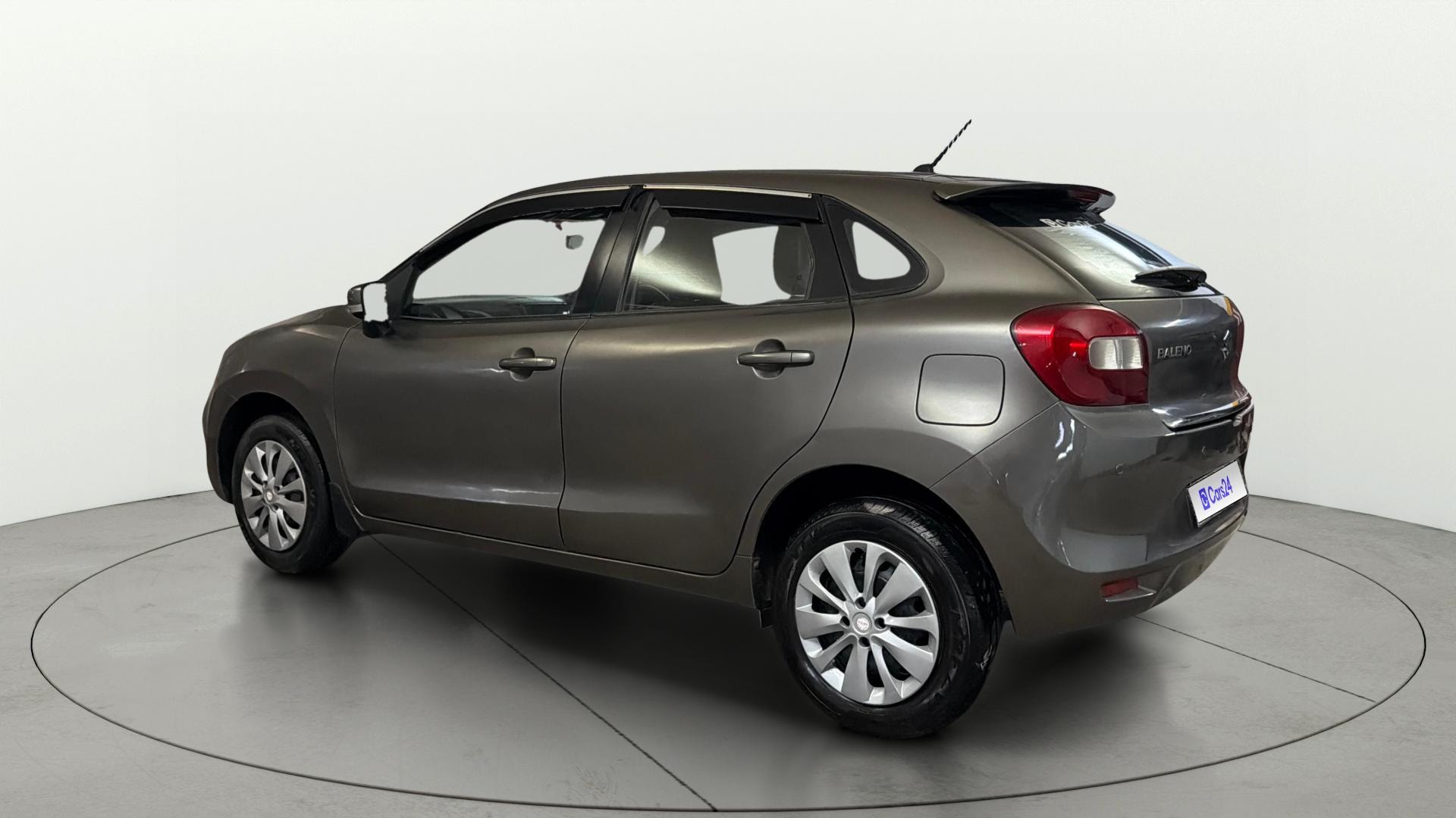 View 2021 Maruti Suzuki 1000 Base Variant Image 2 Used 2021 Maruti Suzuki 1000 Base Variant Image 2