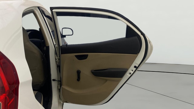 View Hyundai EON Image 7 Used Hyundai EON Image 7