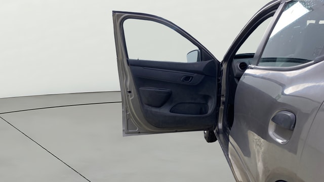 View Renault Kwid Image 30 Used Renault Kwid Image 30