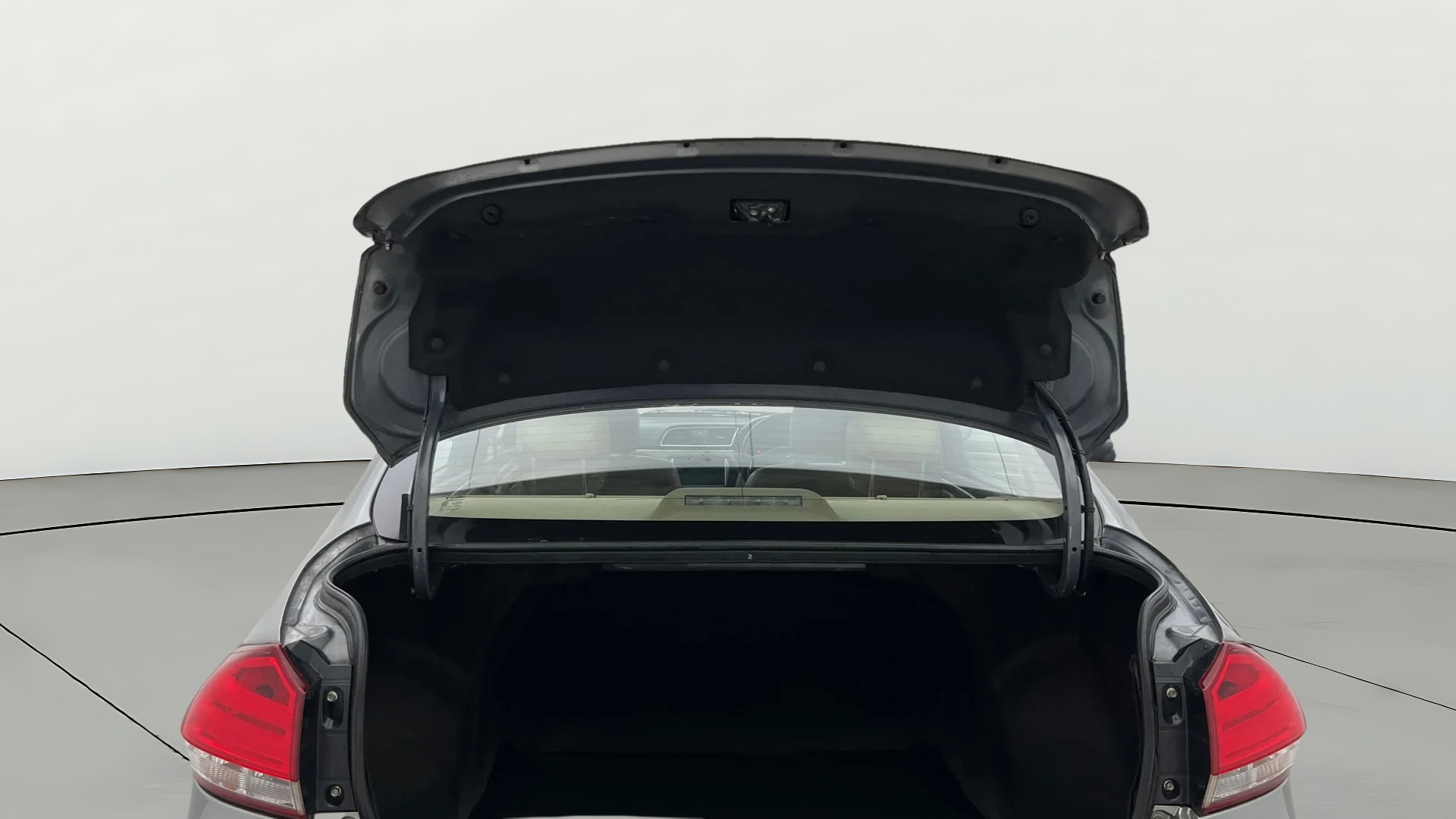 View 2019 Maruti Suzuki 1000 Base Variant Image 30 Used 2019 Maruti Suzuki 1000 Base Variant Image 30