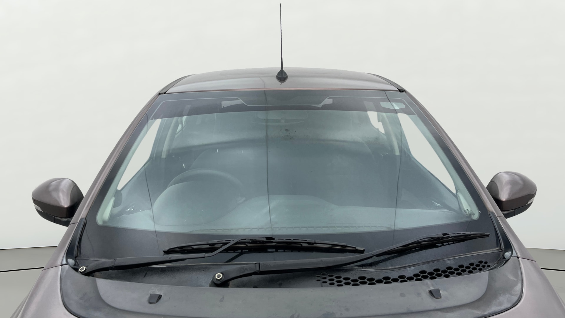 View 2017 Tata Tiago Revotorq XZ Image 29 Used 2017 Tata Tiago Revotorq XZ Image 29