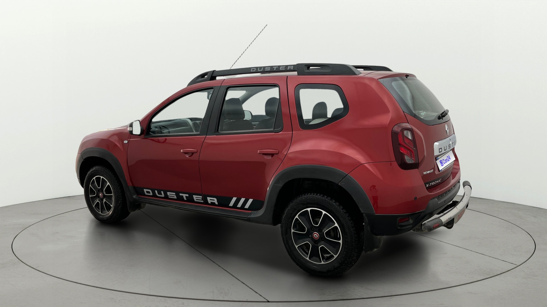 View 2018 Renault Duster Petrol RxS CVT Petrol Image 2 Used 2018 Renault Duster Petrol RxS CVT Petrol Image 2