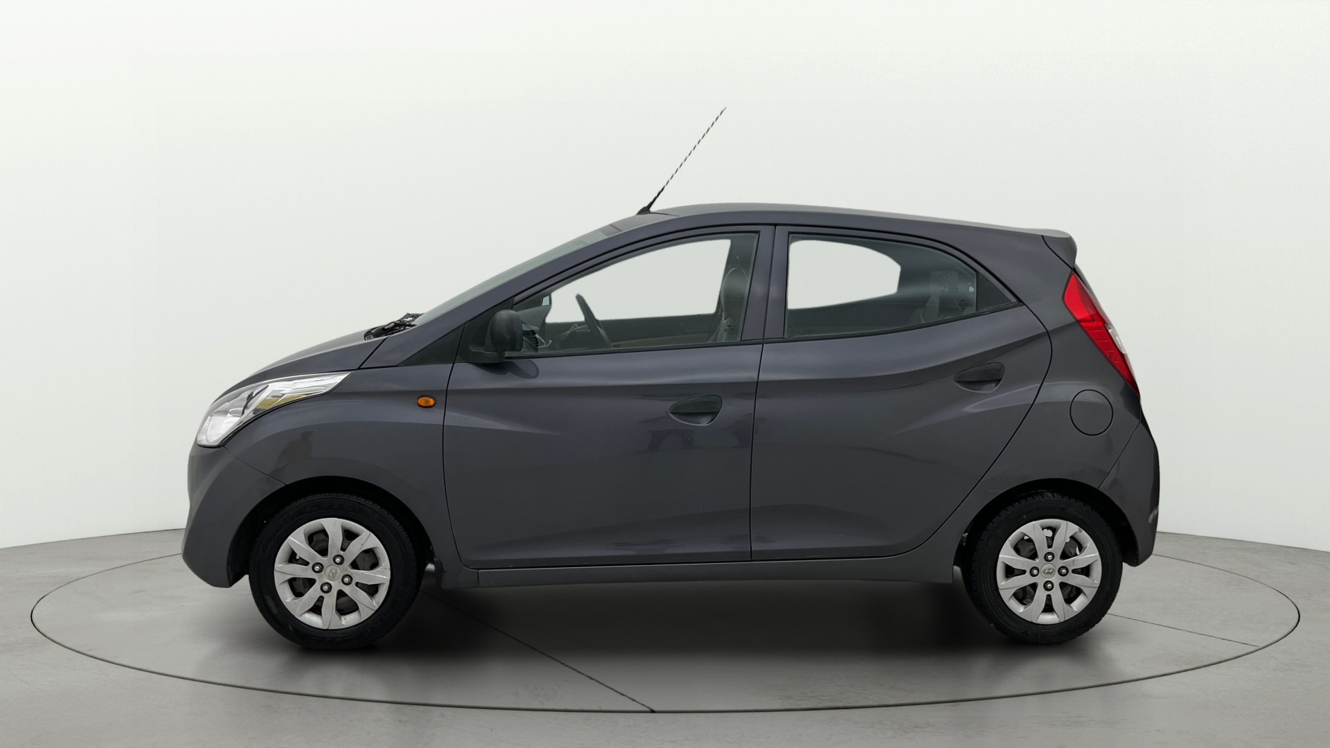 Used 2014 Hyundai EON Used 2014 Hyundai EON
