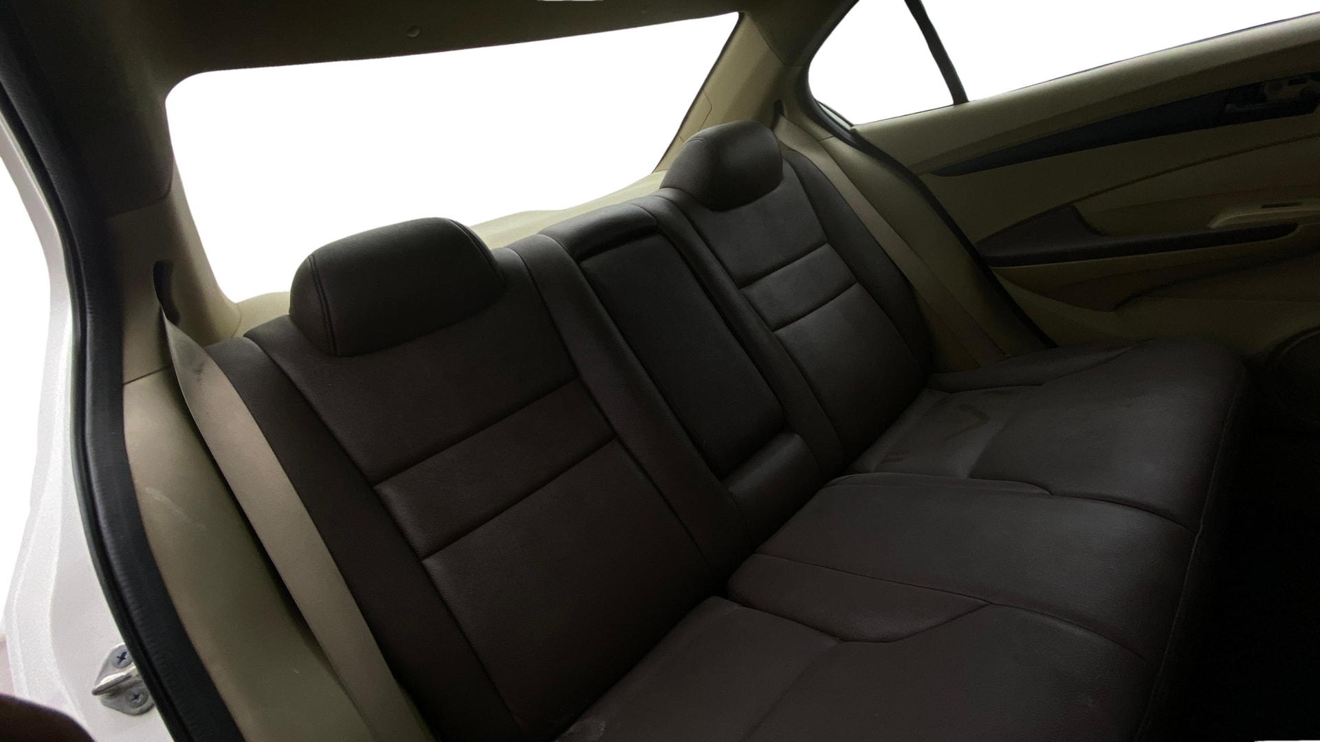 View 2013 Honda City ZX MT Diesel Anniversary Edition Image 28 Used 2013 Honda City ZX MT Diesel Anniversary Edition Image 28