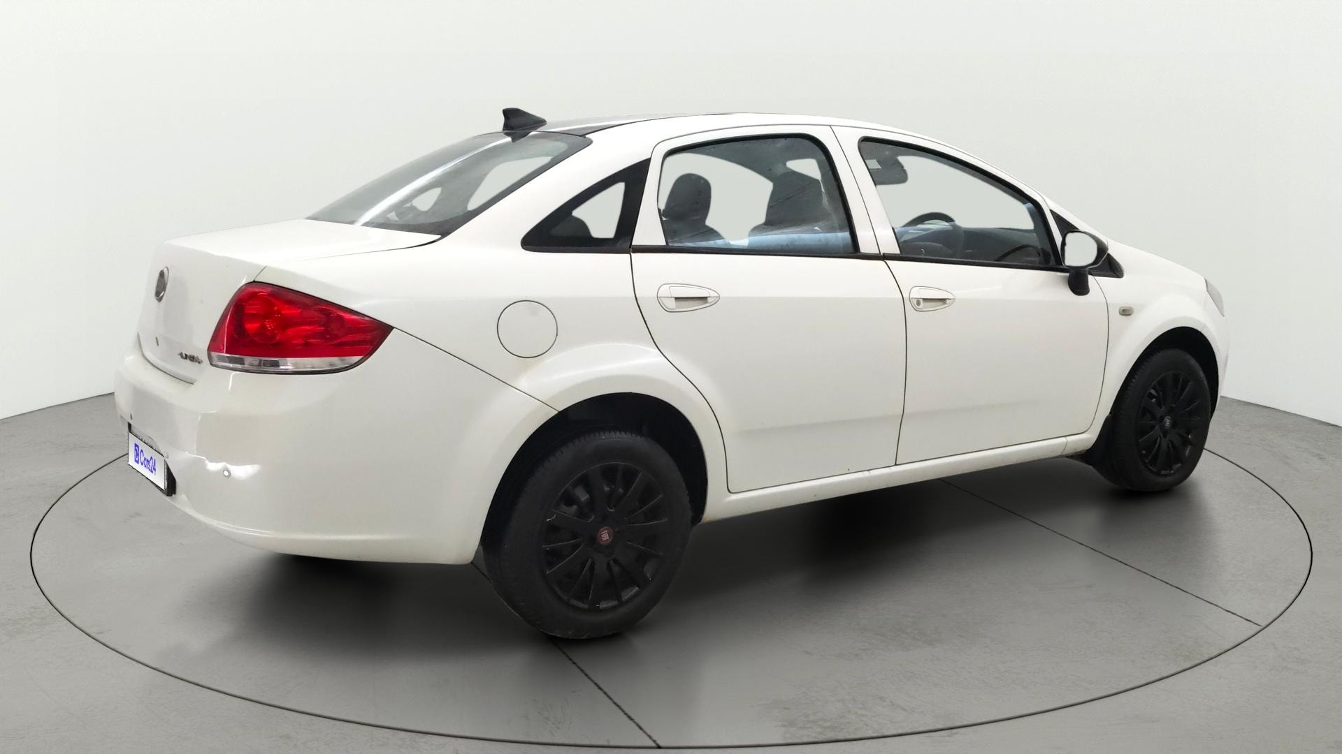 View 2013 Fiat Linea 1.4L Active Fire Petrol Image 43 Used 2013 Fiat Linea 1.4L Active Fire Petrol Image 43