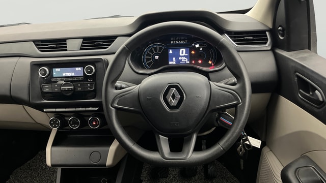 View Renault Triber Image 13 Used Renault Triber Image 13