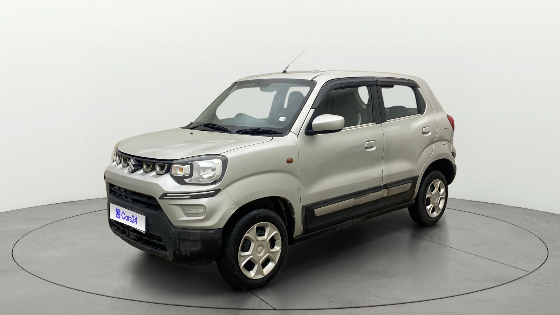 View 2020 Maruti Suzuki 1000 Base Variant Image 34 Used 2020 Maruti Suzuki 1000 Base Variant Image 34