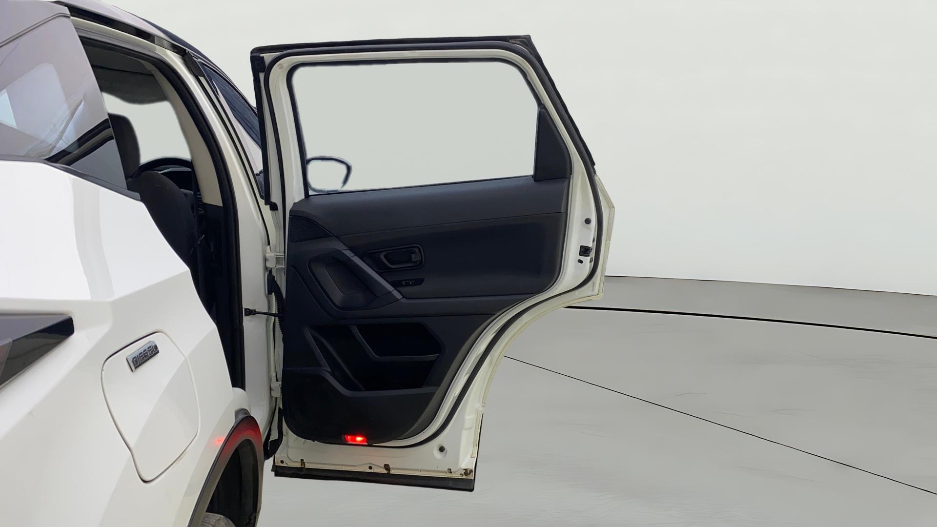 View 2022 Tata Harrier XE Image 8 Used 2022 Tata Harrier XE Image 8