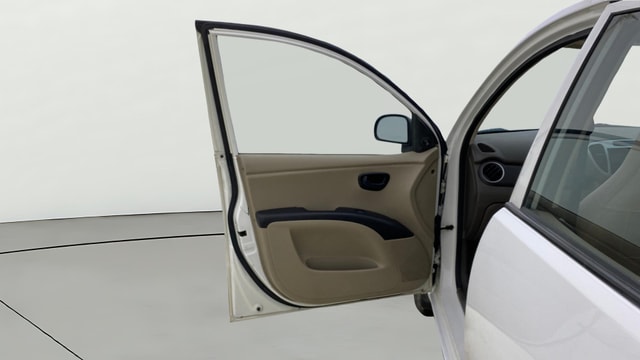 View Hyundai i10 Image 30 Used Hyundai i10 Image 30