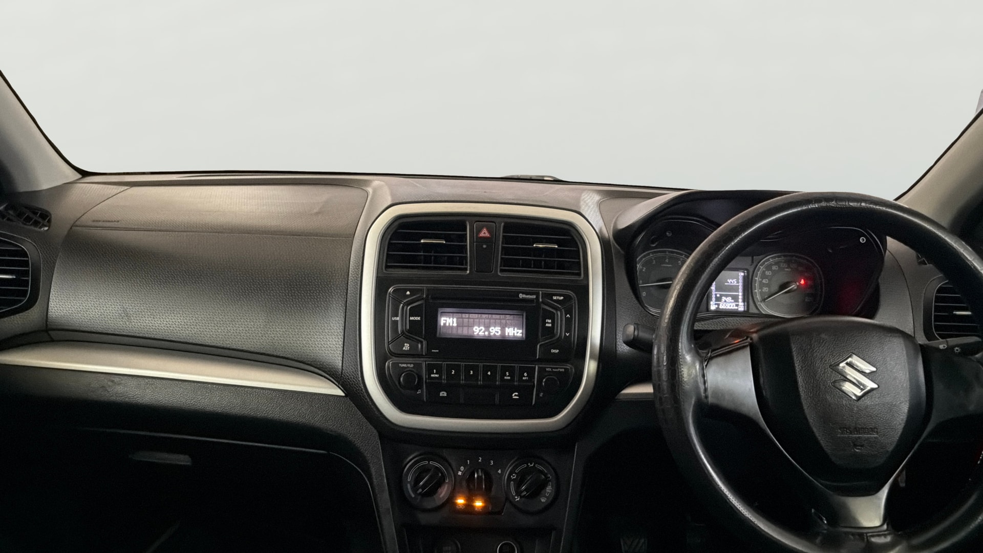 View 2022 Maruti Suzuki 1000 Base Variant Image 17 Used 2022 Maruti Suzuki 1000 Base Variant Image 17
