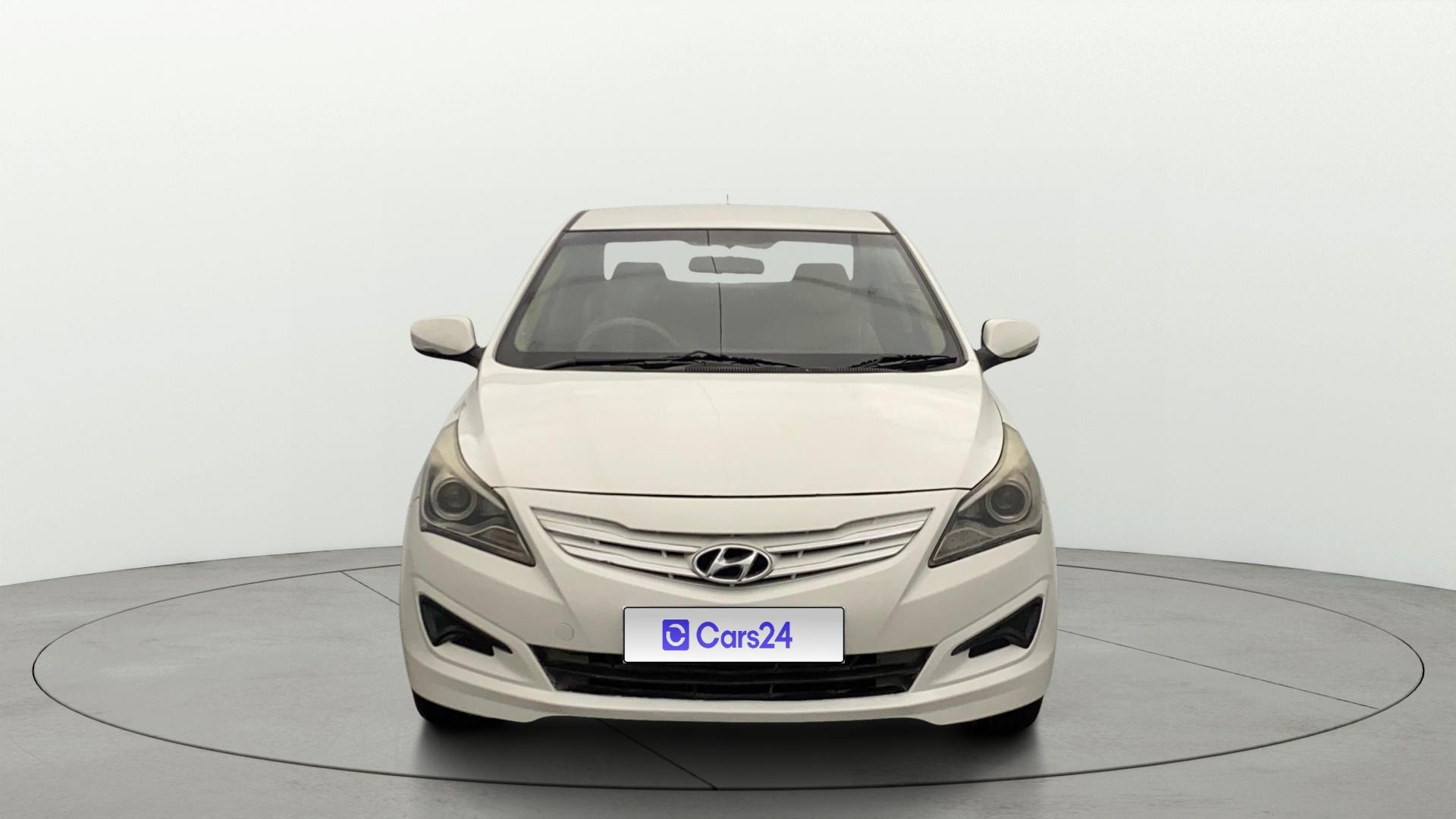 View 2016 Hyundai Verna 1.6 CRDI S AT Image 1 Used 2016 Hyundai Verna 1.6 CRDI S AT Image 1