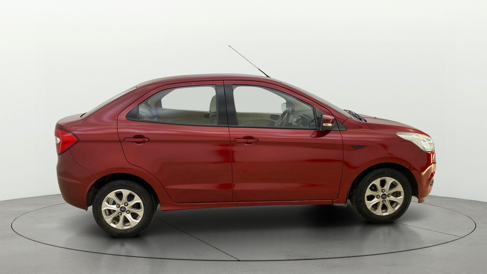 View 2017 Ford Figo Aspire 1.2P Ambiente MT BS IV Image 8 Used 2017 Ford Figo Aspire 1.2P Ambiente MT BS IV Image 8