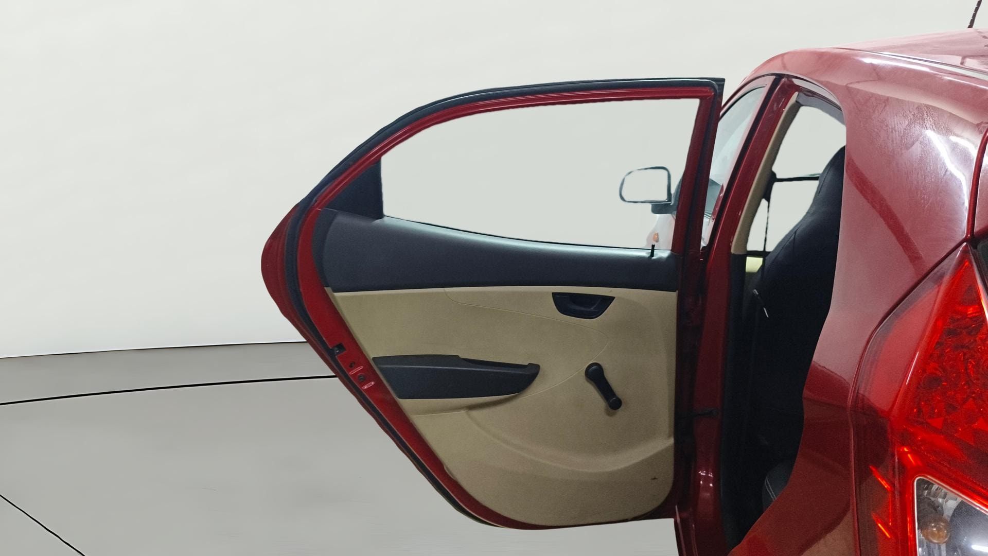 View 2016 Hyundai EON Era Plus Image 22 Used 2016 Hyundai EON Era Plus Image 22