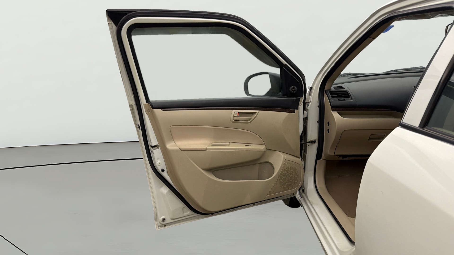View 2017 Maruti Suzuki 1000 Base Variant Image 30 Used 2017 Maruti Suzuki 1000 Base Variant Image 30