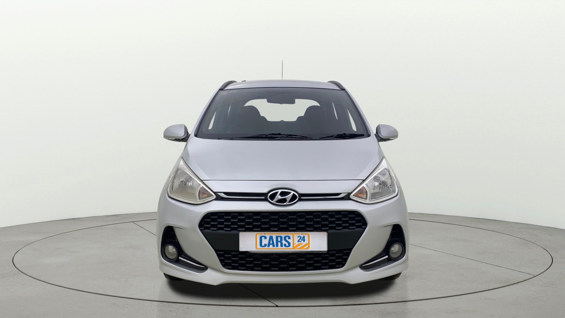 Used 2018 Hyundai Grand i10 Used 2018 Hyundai Grand i10