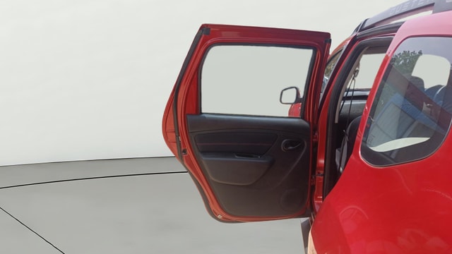View Renault Duster Image 14 Used Renault Duster Image 14