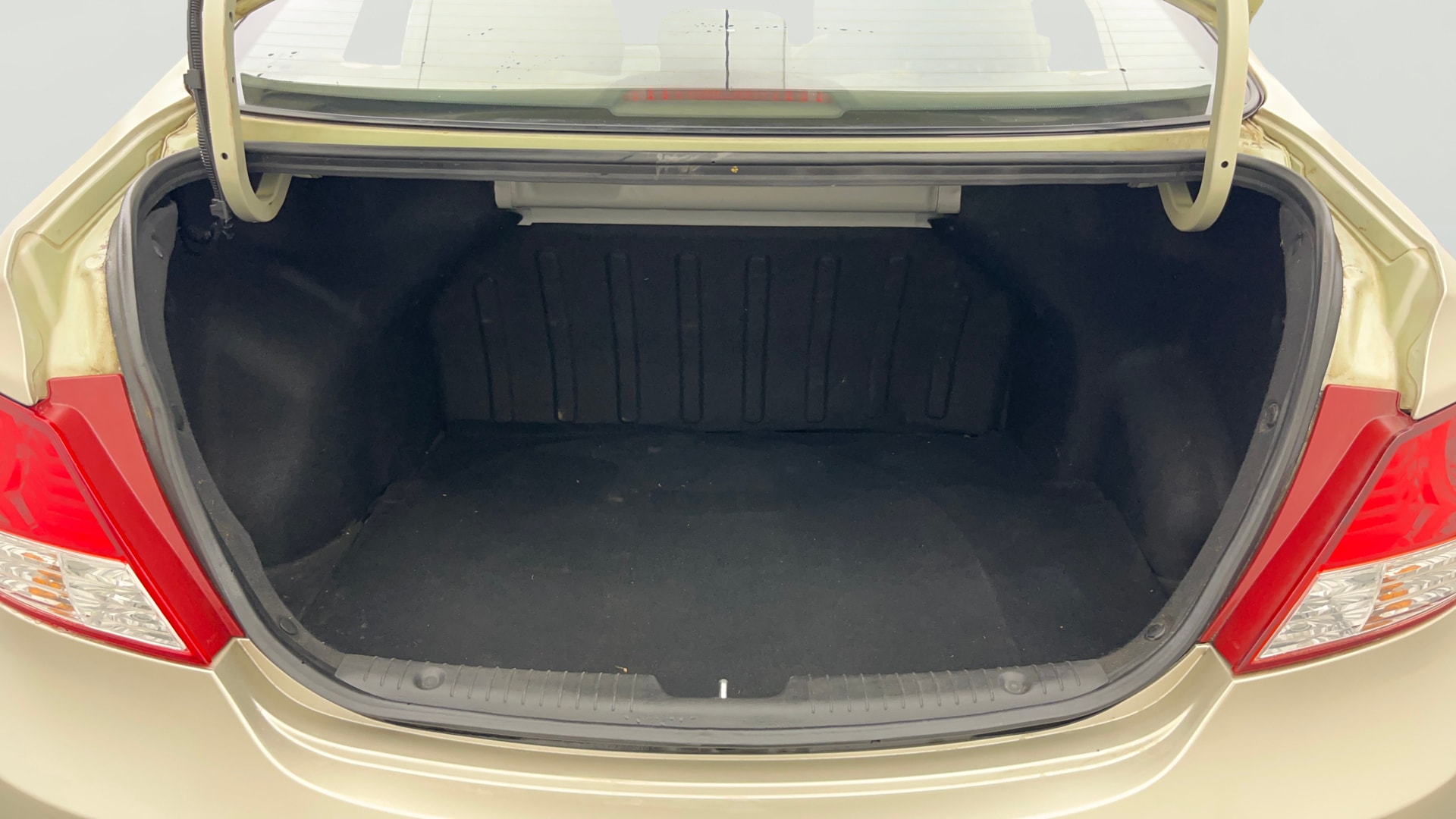 Used 2013 Hyundai Fluidic Verna Used 2013 Hyundai Fluidic Verna