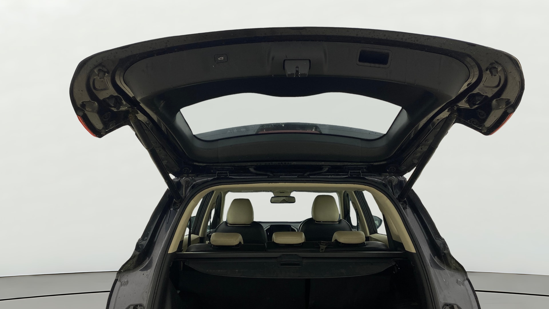 View 2021 MG Hector Sharp Diesel Image 32 Used 2021 MG Hector Sharp Diesel Image 32