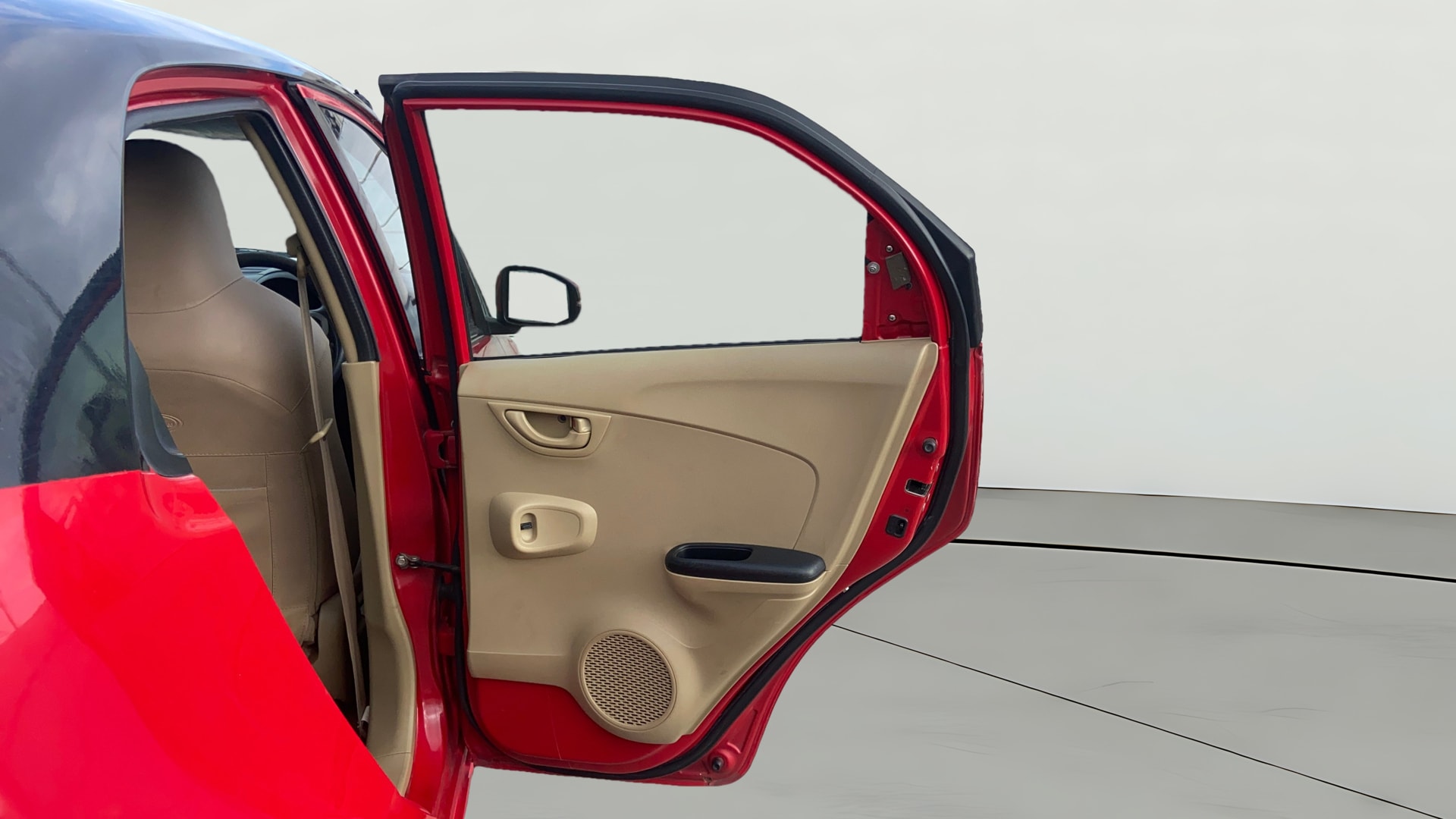 View 2015 Honda Brio VX AT Petrol Image 7 Used 2015 Honda Brio VX AT Petrol Image 7