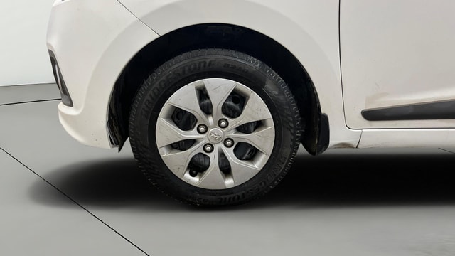 View Hyundai Xcent Image 32 Used Hyundai Xcent Image 32