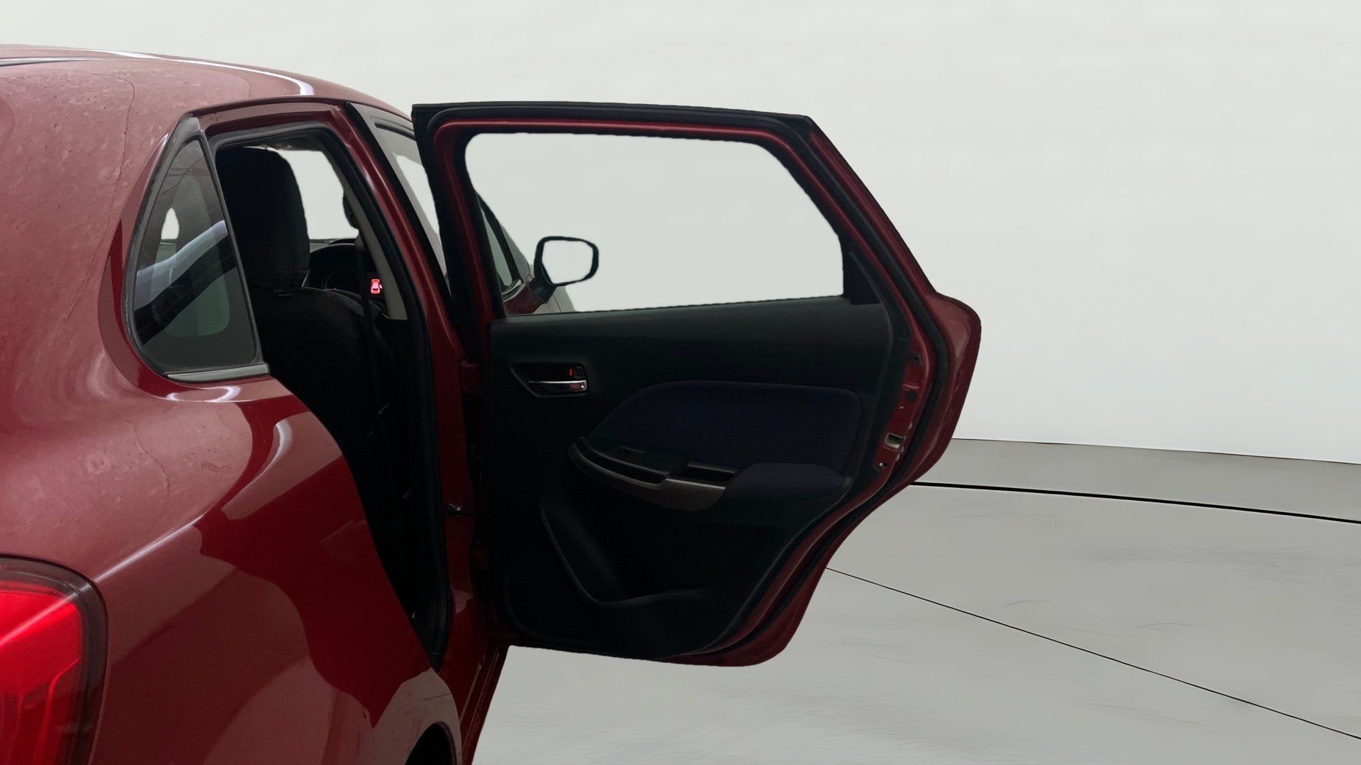 View 2020 Maruti Suzuki 1000 Base Variant Image 7 Used 2020 Maruti Suzuki 1000 Base Variant Image 7