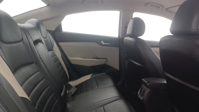View Hyundai Verna Image 35 Used Hyundai Verna Image 35