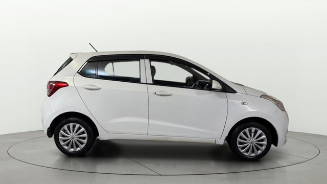 View Hyundai Grand i10 Image 8 Used Hyundai Grand i10 Image 8